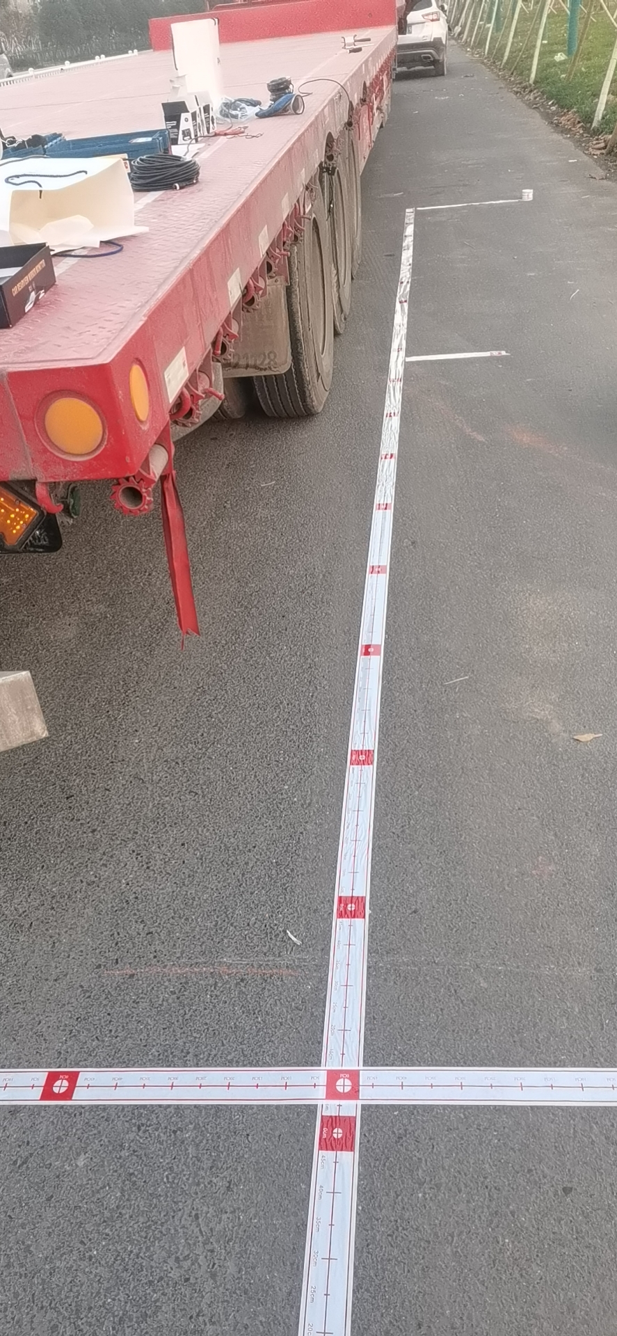 22米拖挂車轉彎全景畫面(miàn)展示 22米拖挂車轉彎全景畫面(miàn)展示